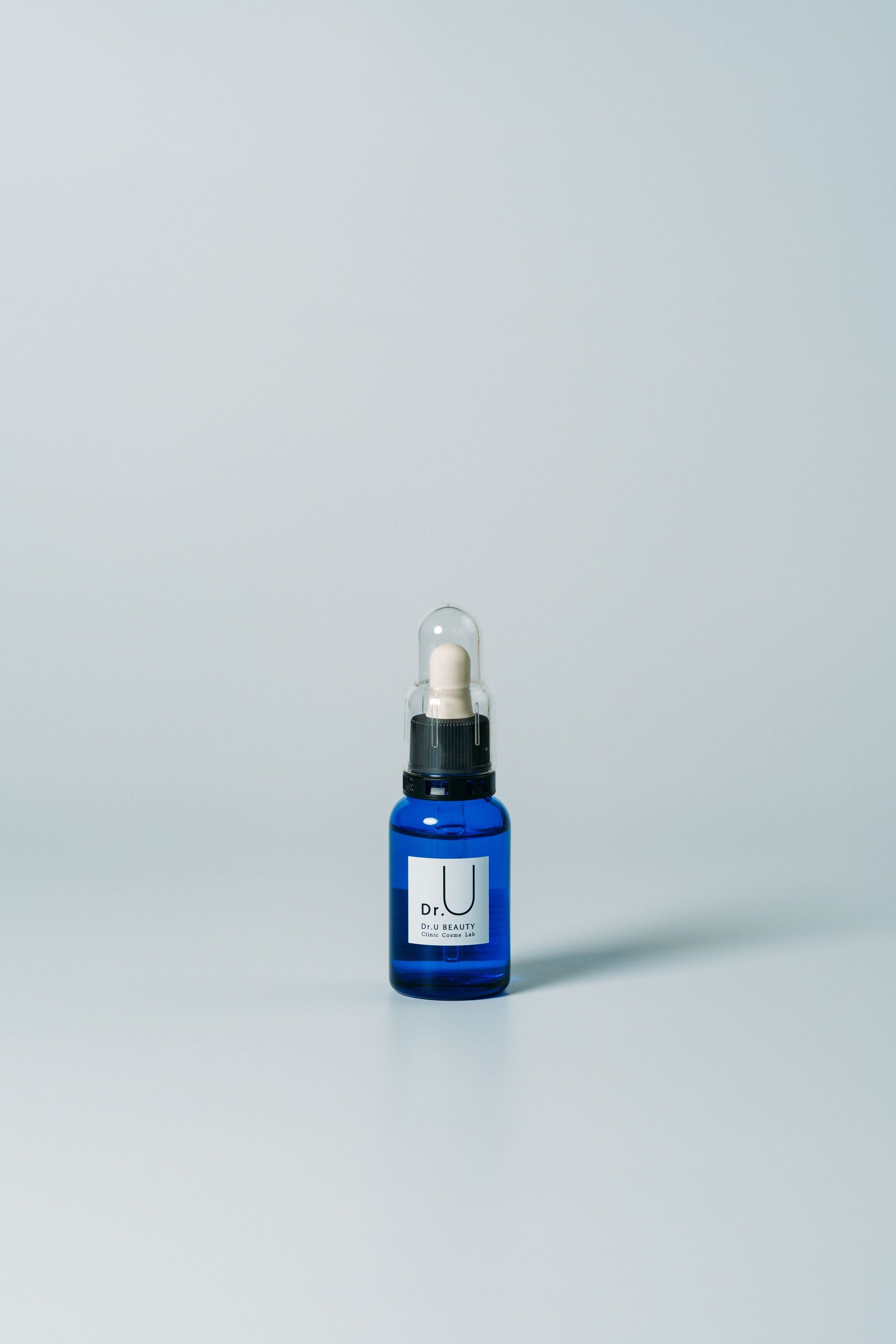 透明感のある肌へと導く美容液 VC10エッセンス｜30ml | u-beauty